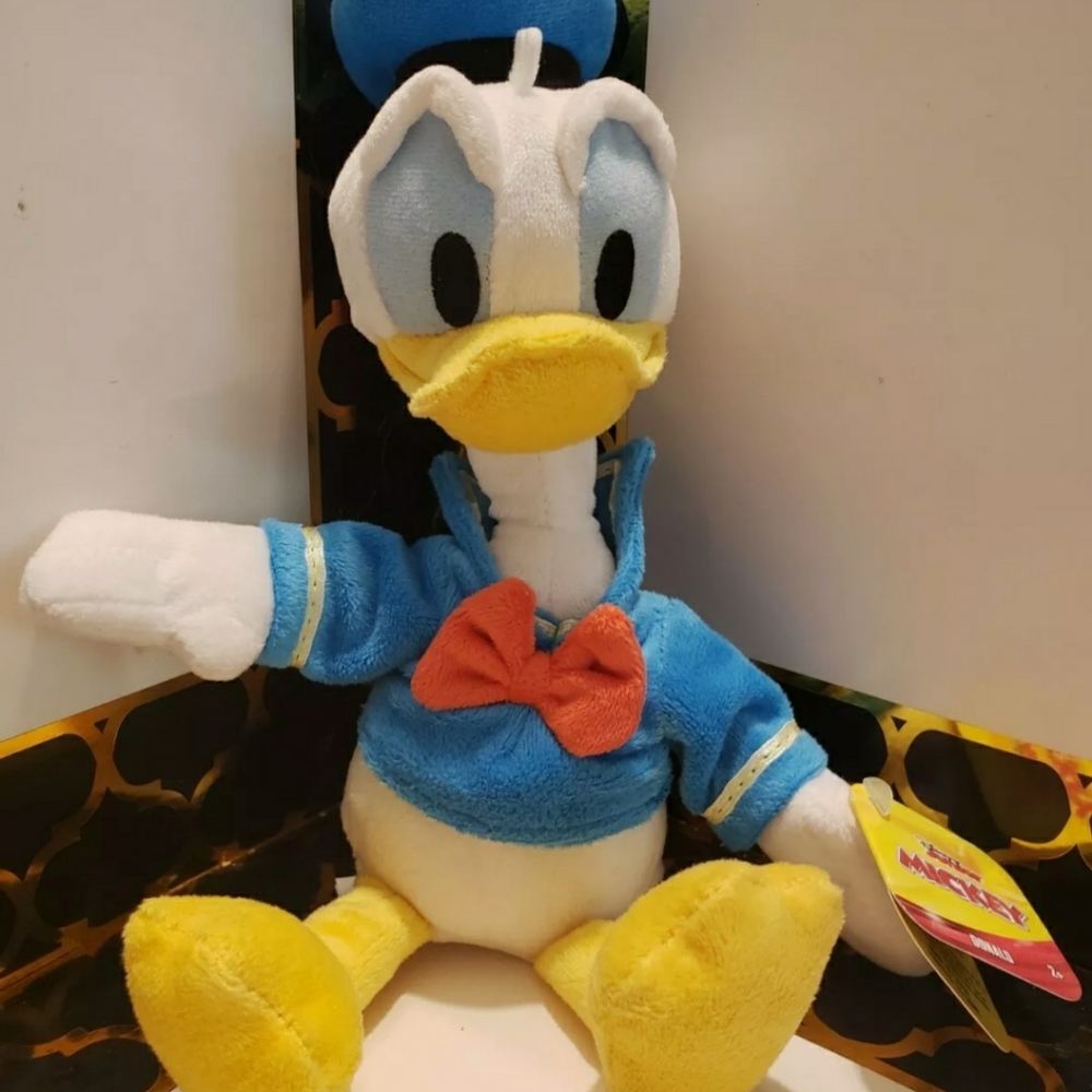 Disney Junior Mickey Mouse Clubhouse Donald Duck Plush Stuffed Animal 8"
